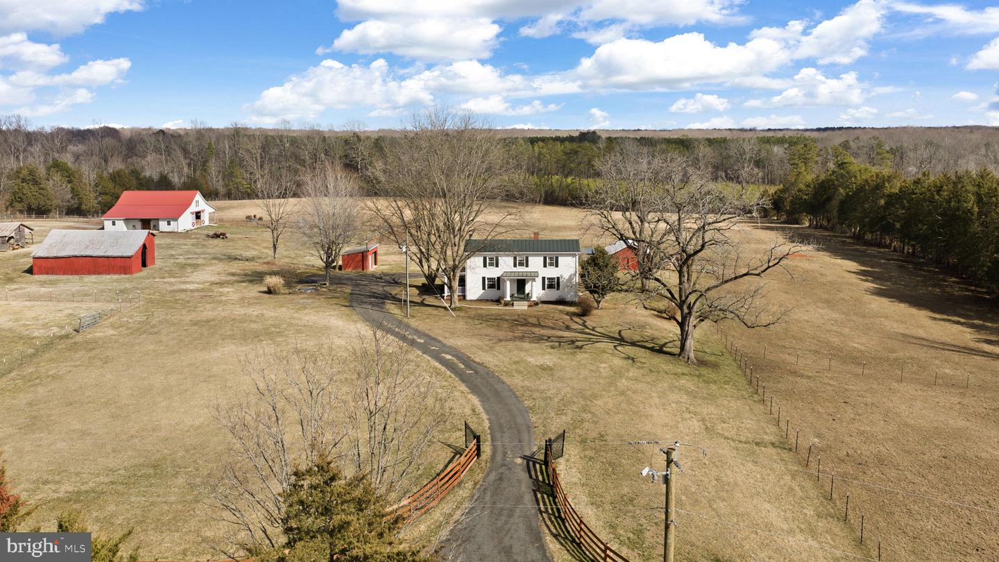 1815 COUNTRY RD, BEAVERDAM, Virginia 23015, 3 Bedrooms Bedrooms, ,2 BathroomsBathrooms,Residential,For sale,1815 COUNTRY RD,VACV2009572 MLS # VACV2009572