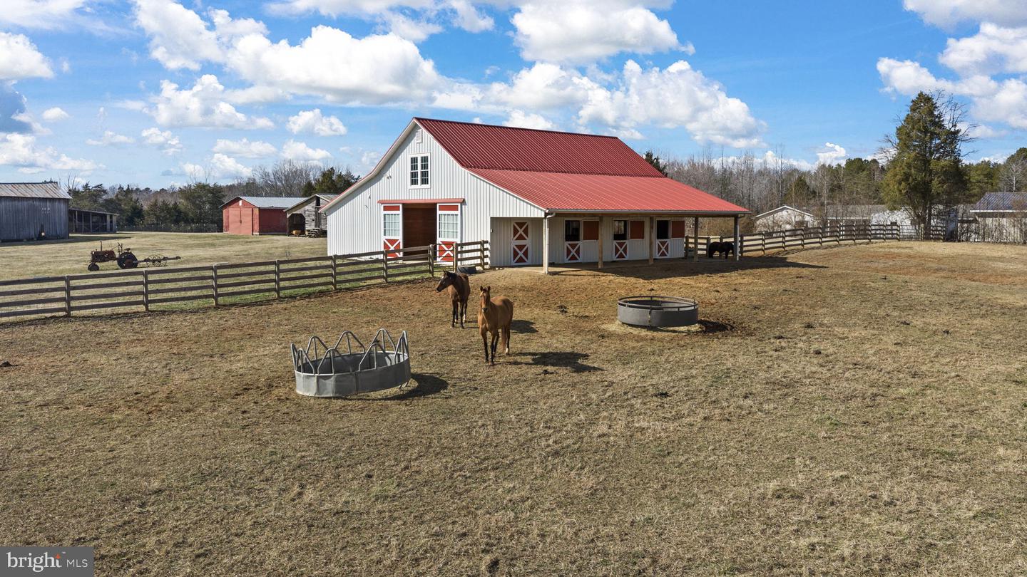 1815 COUNTRY RD, BEAVERDAM, Virginia 23015, 3 Bedrooms Bedrooms, ,2 BathroomsBathrooms,Residential,For sale,1815 COUNTRY RD,VACV2009572 MLS # VACV2009572