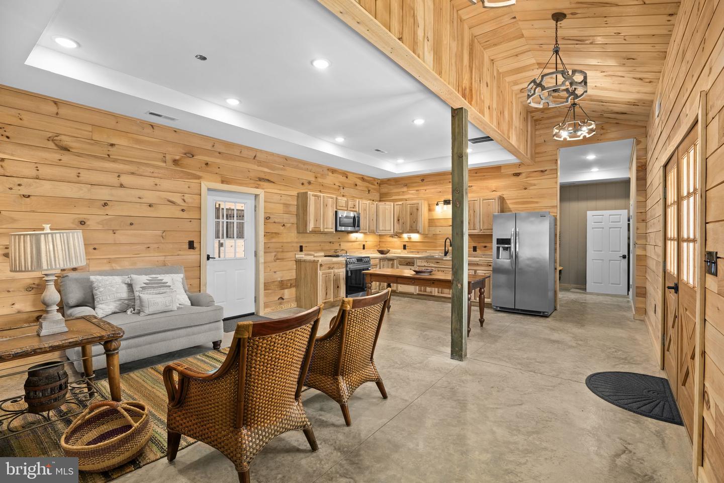 1815 COUNTRY RD, BEAVERDAM, Virginia 23015, 3 Bedrooms Bedrooms, ,2 BathroomsBathrooms,Residential,For sale,1815 COUNTRY RD,VACV2009572 MLS # VACV2009572