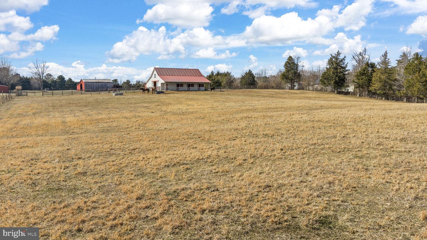 1815 COUNTRY RD, BEAVERDAM, Virginia 23015, 3 Bedrooms Bedrooms, ,2 BathroomsBathrooms,Residential,For sale,1815 COUNTRY RD,VACV2009572 MLS # VACV2009572