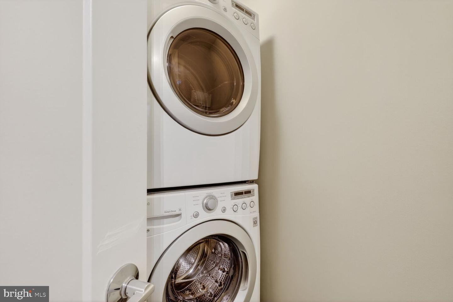 2142 O ST NW #100, WASHINGTON, District Of Columbia 20037, 2 Bedrooms Bedrooms, ,2 BathroomsBathrooms,Residential,For sale,2142 O ST NW #100,DCDC2247450 MLS # DCDC2247450