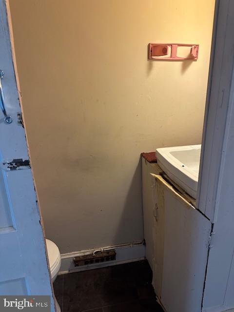 WASHINGTON, District Of Columbia 20002, 1 Room Rooms,Residential,For sale,DCDC2247482 MLS # DCDC2247482