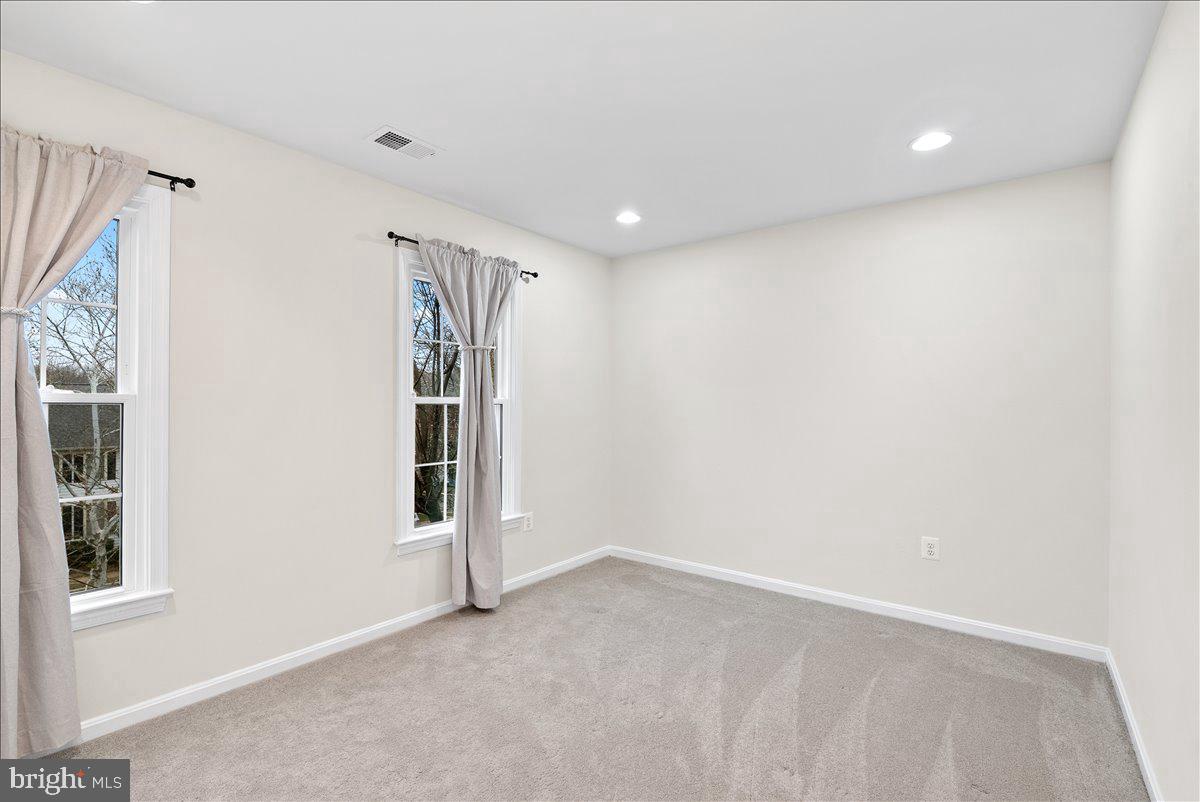 6475 PATUXENT VISTA DR, ALEXANDRIA, Virginia 22312, 5 Bedrooms Bedrooms, ,3 BathroomsBathrooms,Residential,For sale,6475 PATUXENT VISTA DR,VAFX2292458 MLS # VAFX2292458