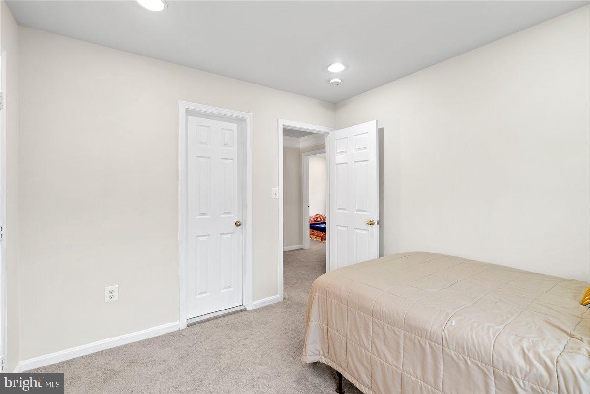 6475 PATUXENT VISTA DR, ALEXANDRIA, Virginia 22312, 5 Bedrooms Bedrooms, ,3 BathroomsBathrooms,Residential,For sale,6475 PATUXENT VISTA DR,VAFX2292458 MLS # VAFX2292458