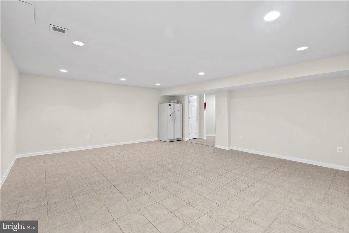 6475 PATUXENT VISTA DR, ALEXANDRIA, Virginia 22312, 5 Bedrooms Bedrooms, ,3 BathroomsBathrooms,Residential,For sale,6475 PATUXENT VISTA DR,VAFX2292458 MLS # VAFX2292458