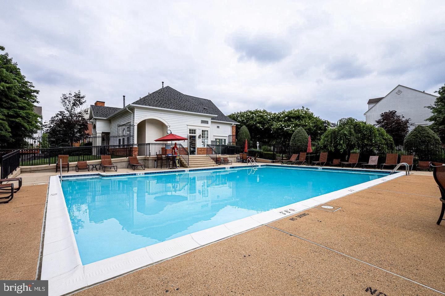 6475 PATUXENT VISTA DR, ALEXANDRIA, Virginia 22312, 5 Bedrooms Bedrooms, ,3 BathroomsBathrooms,Residential,For sale,6475 PATUXENT VISTA DR,VAFX2292458 MLS # VAFX2292458