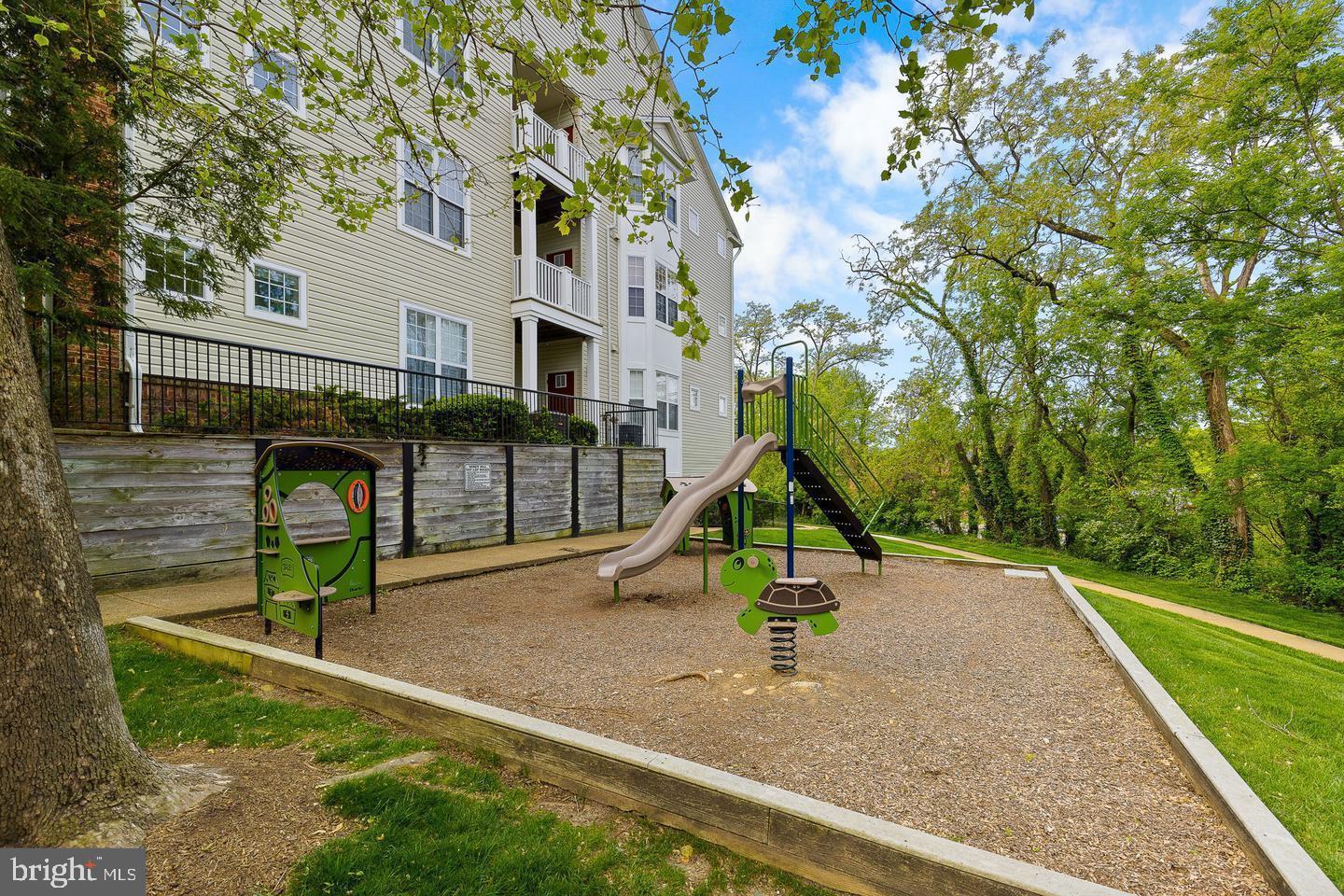 6475 PATUXENT VISTA DR, ALEXANDRIA, Virginia 22312, 5 Bedrooms Bedrooms, ,3 BathroomsBathrooms,Residential,For sale,6475 PATUXENT VISTA DR,VAFX2292458 MLS # VAFX2292458