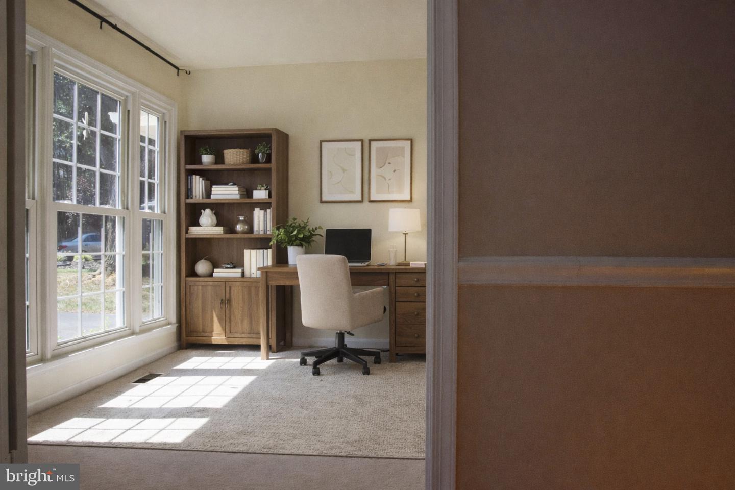 WOODBRIDGE, Virginia 22192, 5 Bedrooms Bedrooms, ,3 BathroomsBathrooms,Residential,For sale,VAPW2113120 MLS # VAPW2113120