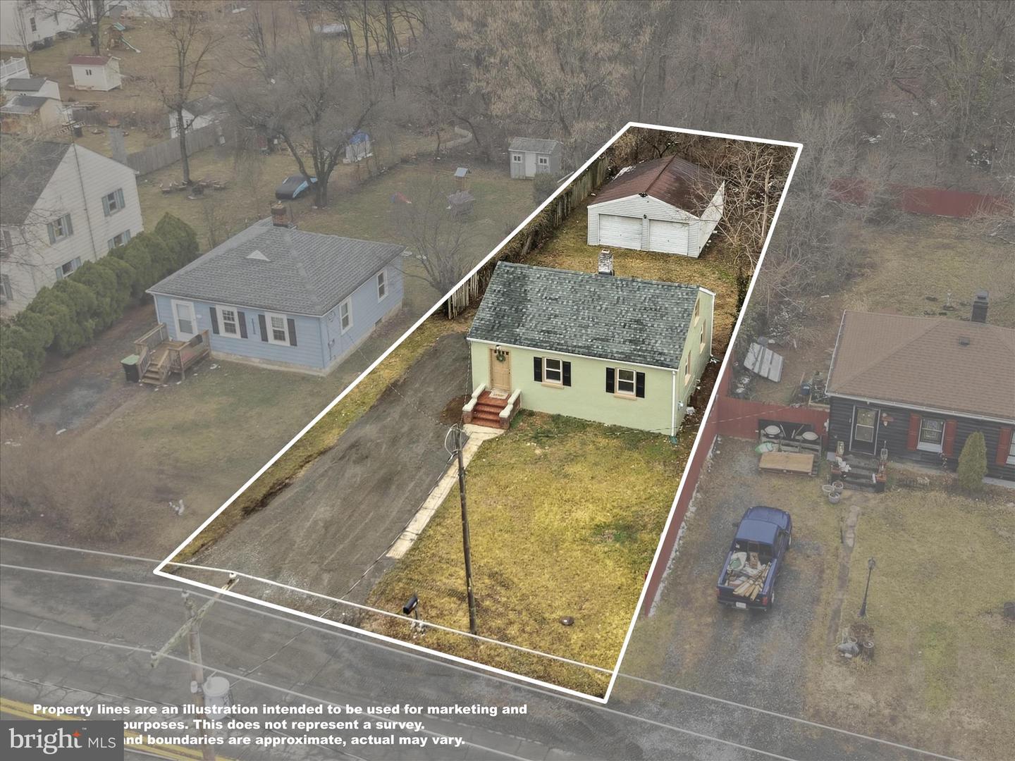 719 SMITHFIELD AVE, WINCHESTER, Virginia 22601, 2 Bedrooms Bedrooms, ,1 BathroomBathrooms,Residential,For sale,719 SMITHFIELD AVE,VAFV2039748 MLS # VAFV2039748