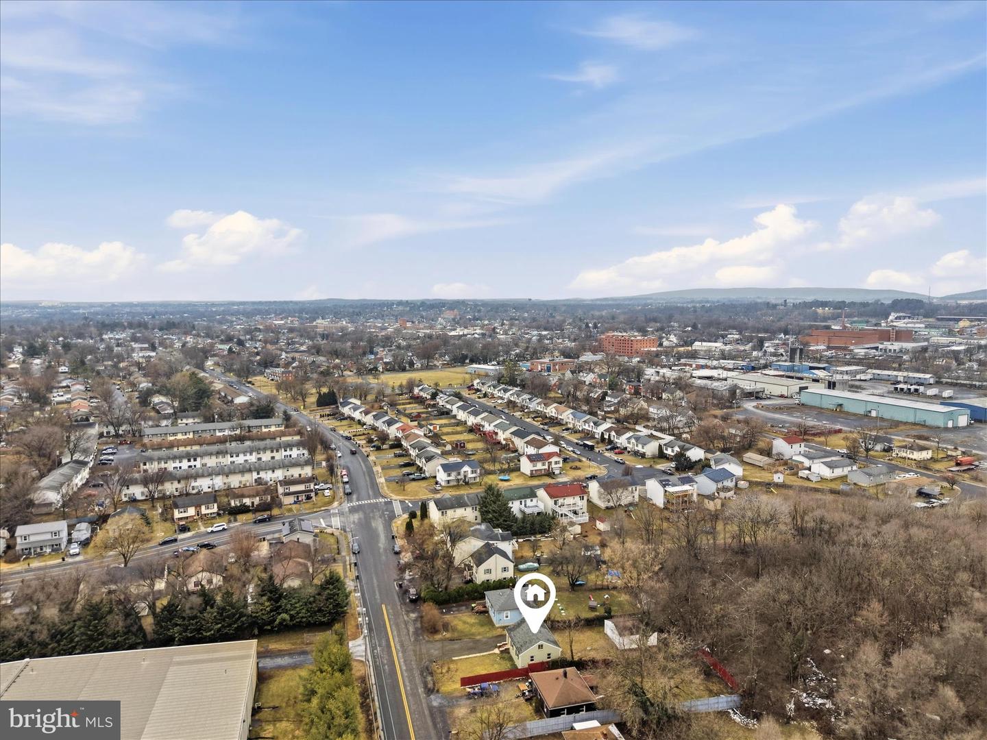 719 SMITHFIELD AVE, WINCHESTER, Virginia 22601, 2 Bedrooms Bedrooms, ,1 BathroomBathrooms,Residential,For sale,719 SMITHFIELD AVE,VAFV2039748 MLS # VAFV2039748