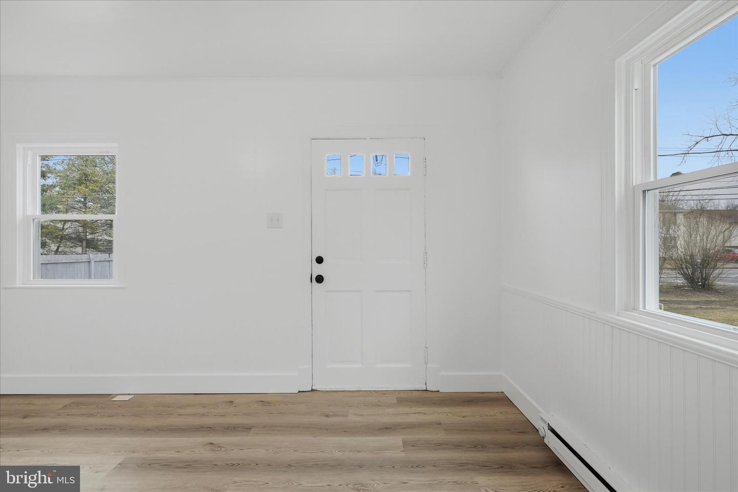 719 SMITHFIELD AVE, WINCHESTER, Virginia 22601, 2 Bedrooms Bedrooms, ,1 BathroomBathrooms,Residential,For sale,719 SMITHFIELD AVE,VAFV2039748 MLS # VAFV2039748