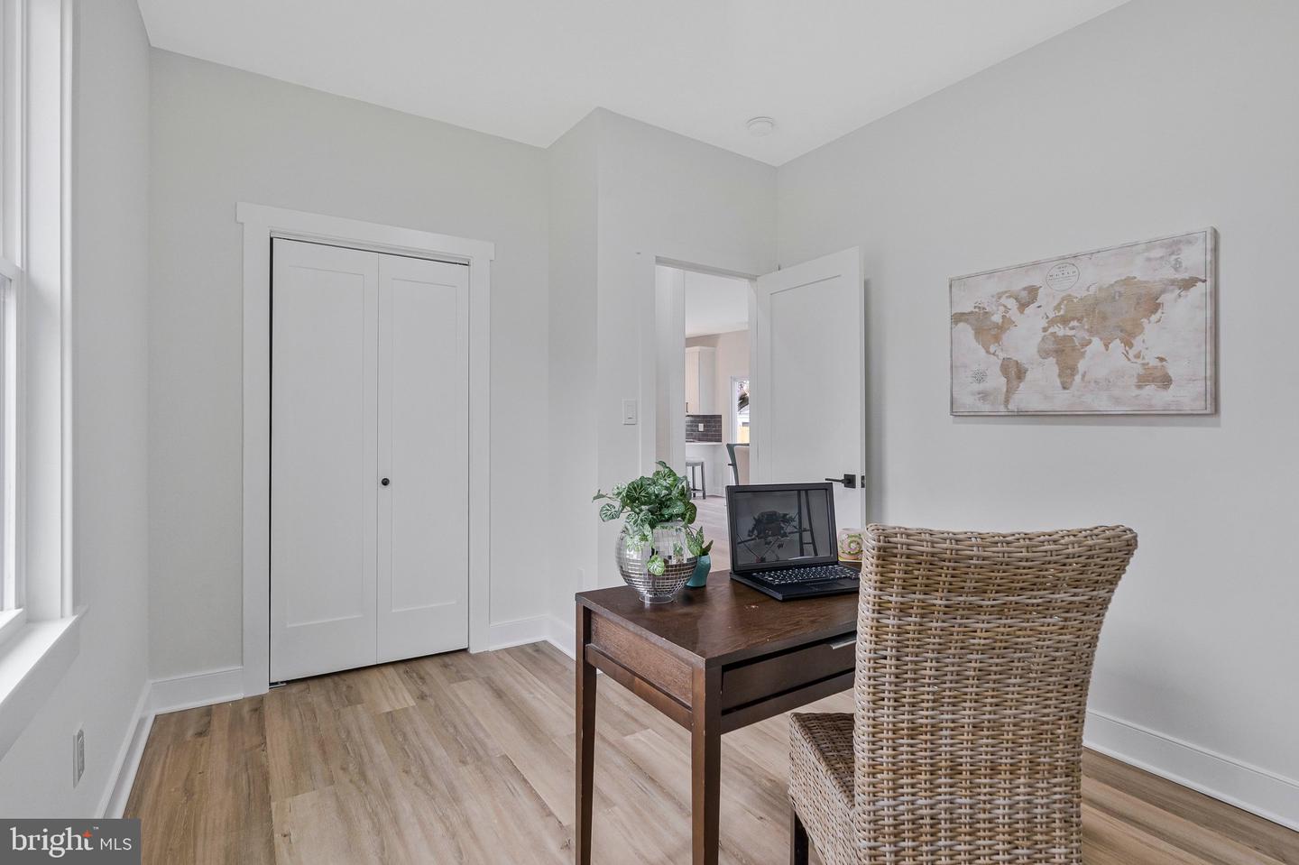 656 STUART CT, HERNDON, Virginia 20170, 5 Bedrooms Bedrooms, ,3 BathroomsBathrooms,Residential,For sale,656 STUART CT,VAFX2292474 MLS # VAFX2292474