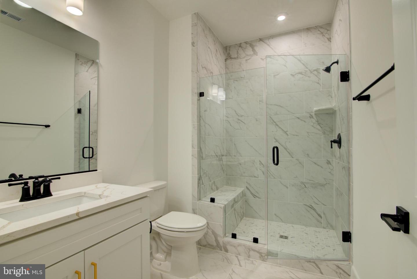 42609 HOUDINI REST TER, LEESBURG, Virginia 20176, 4 Bedrooms Bedrooms, ,4 BathroomsBathrooms,Residential,For sale,42609 HOUDINI REST TER,VALO2116578 MLS # VALO2116578