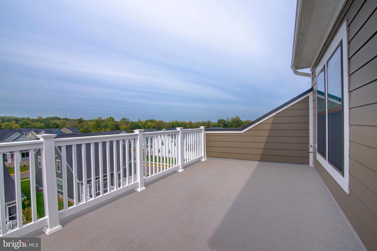 42609 HOUDINI REST TER, LEESBURG, Virginia 20176, 4 Bedrooms Bedrooms, ,4 BathroomsBathrooms,Residential,For sale,42609 HOUDINI REST TER,VALO2116578 MLS # VALO2116578