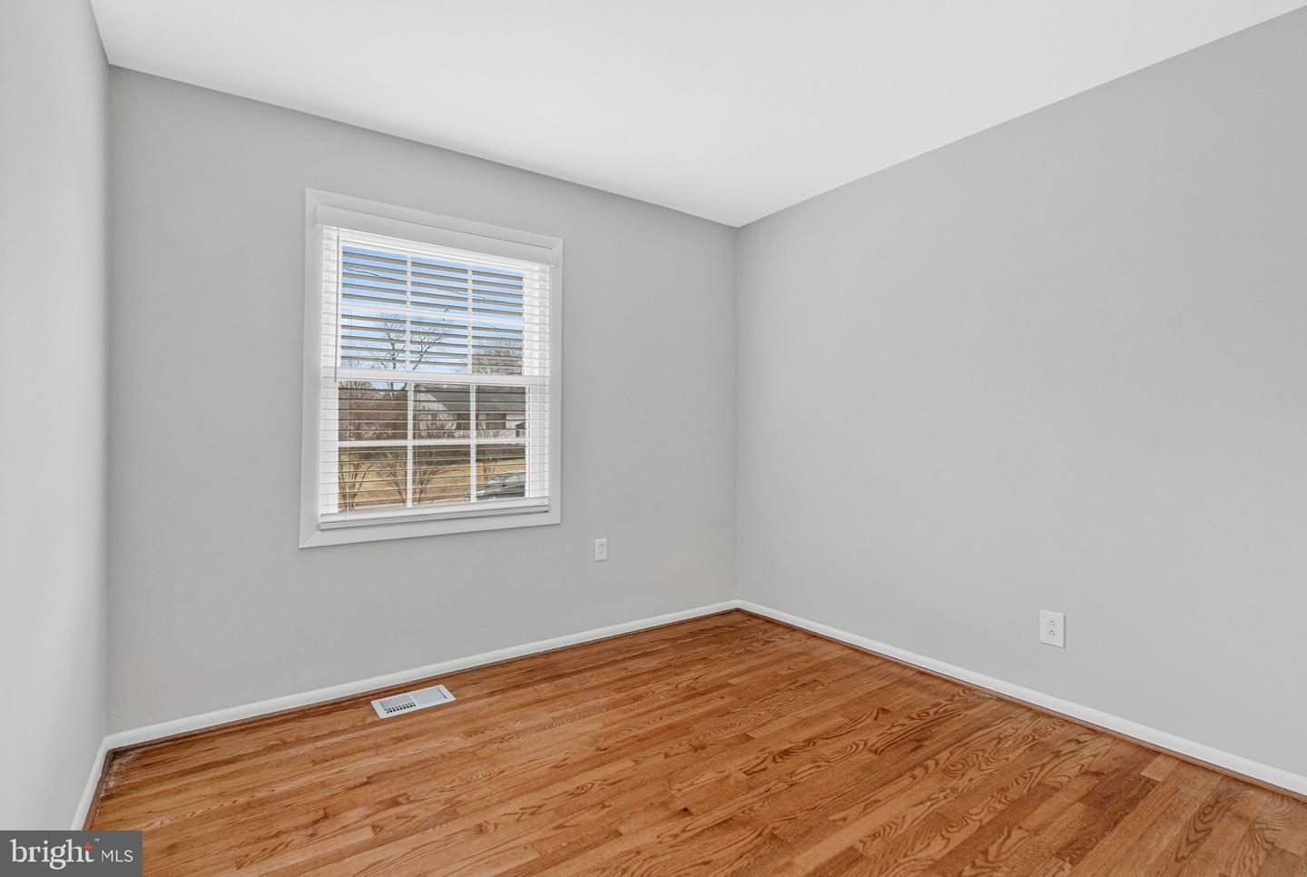 704 ALABAMA DR, HERNDON, Virginia 20170, 3 Bedrooms Bedrooms, ,2 BathroomsBathrooms,Residential,For sale,704 ALABAMA DR,VAFX2292514 MLS # VAFX2292514