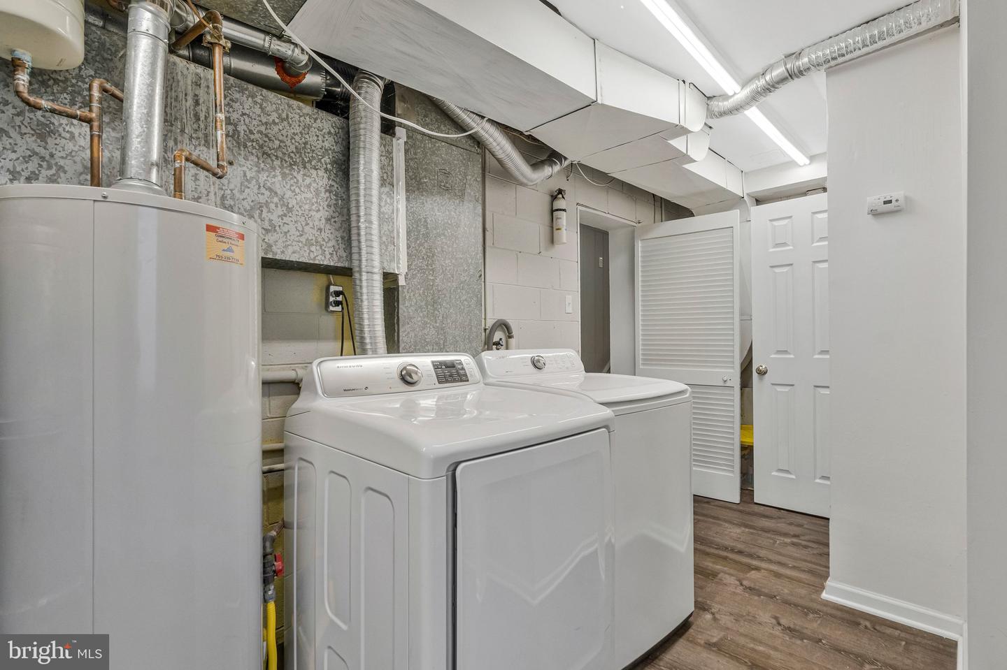 704 ALABAMA DR, HERNDON, Virginia 20170, 3 Bedrooms Bedrooms, ,2 BathroomsBathrooms,Residential,For sale,704 ALABAMA DR,VAFX2292514 MLS # VAFX2292514