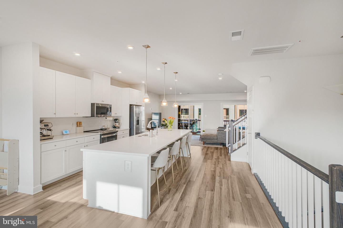 2747 VELOCITY RD #30F, HERNDON, Virginia 20171, 3 Bedrooms Bedrooms, ,2 BathroomsBathrooms,Residential,For sale,2747 VELOCITY RD #30F,VAFX2292548 MLS # VAFX2292548