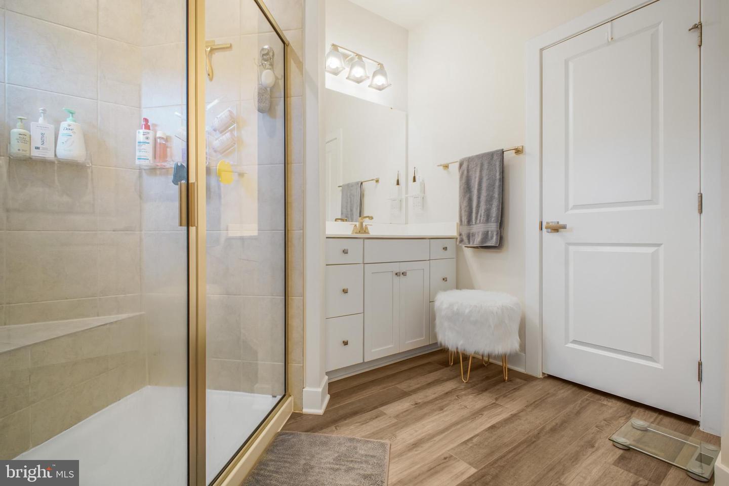 2747 VELOCITY RD #30F, HERNDON, Virginia 20171, 3 Bedrooms Bedrooms, ,2 BathroomsBathrooms,Residential,For sale,2747 VELOCITY RD #30F,VAFX2292548 MLS # VAFX2292548