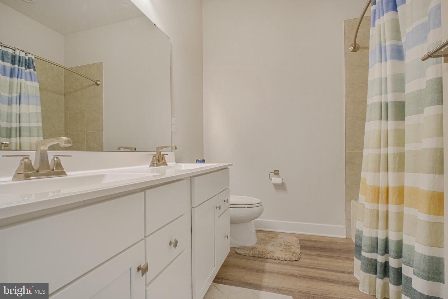 2747 VELOCITY RD #30F, HERNDON, Virginia 20171, 3 Bedrooms Bedrooms, ,2 BathroomsBathrooms,Residential,For sale,2747 VELOCITY RD #30F,VAFX2292548 MLS # VAFX2292548