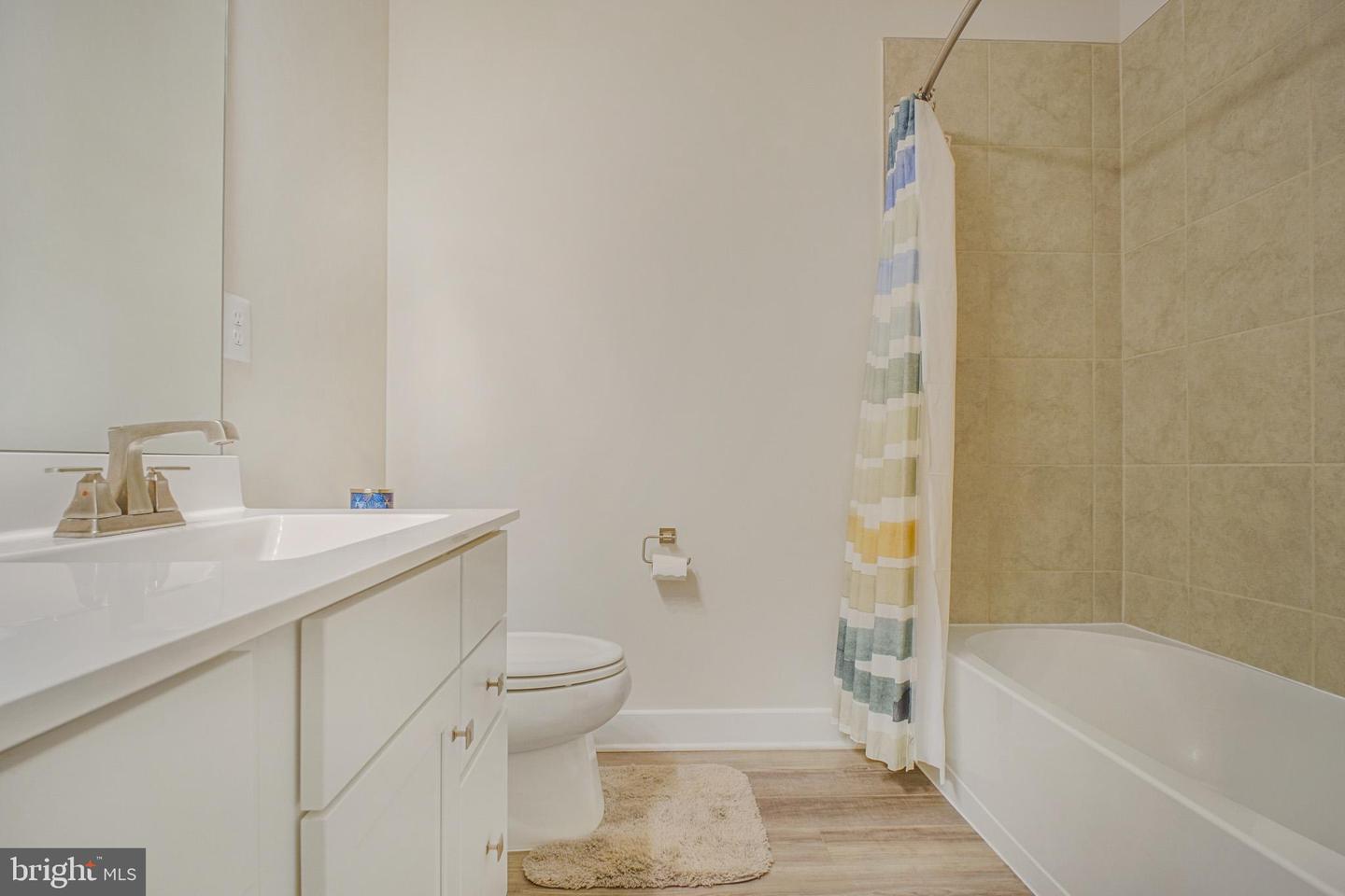 2747 VELOCITY RD #30F, HERNDON, Virginia 20171, 3 Bedrooms Bedrooms, ,2 BathroomsBathrooms,Residential,For sale,2747 VELOCITY RD #30F,VAFX2292548 MLS # VAFX2292548