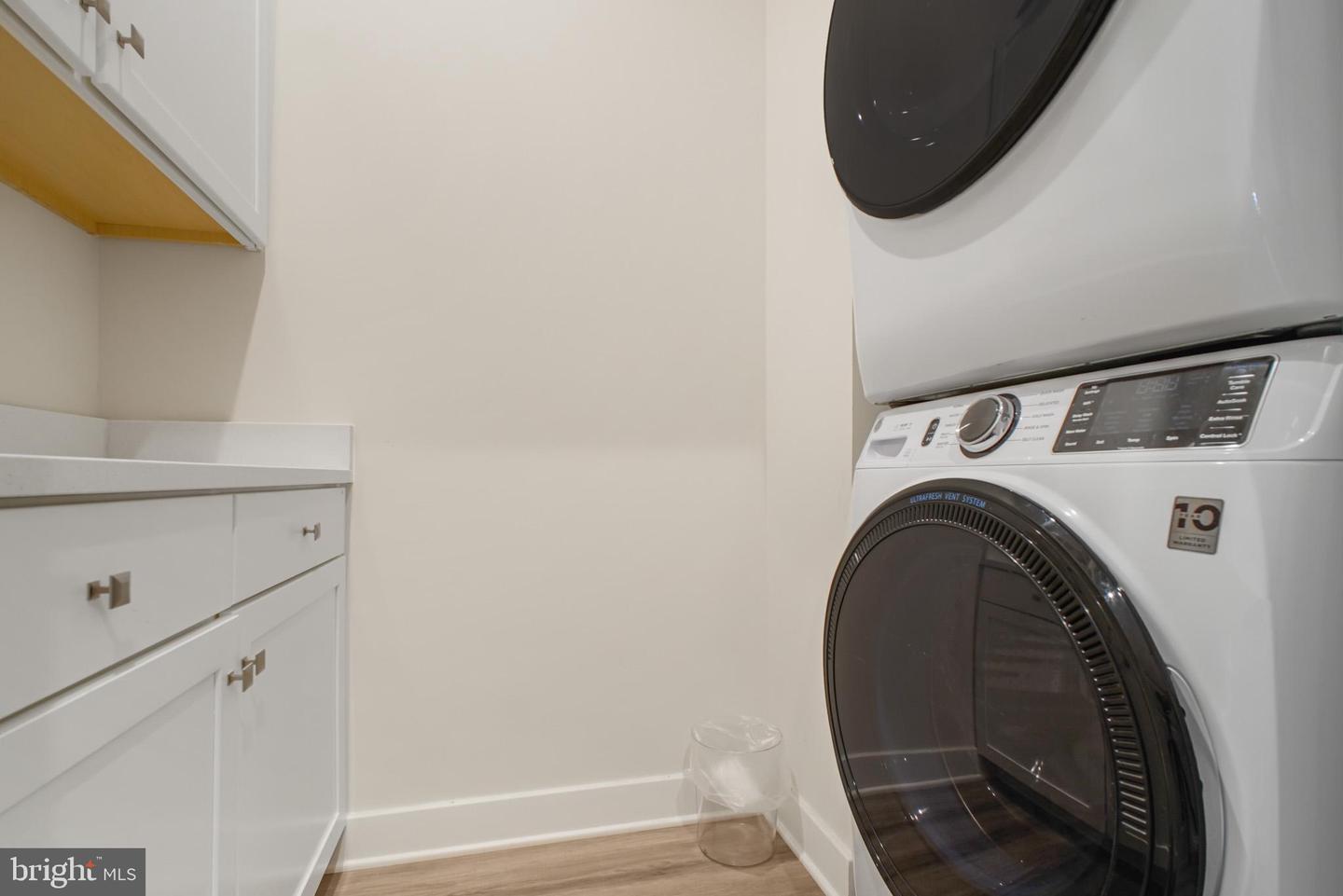 2747 VELOCITY RD #30F, HERNDON, Virginia 20171, 3 Bedrooms Bedrooms, ,2 BathroomsBathrooms,Residential,For sale,2747 VELOCITY RD #30F,VAFX2292548 MLS # VAFX2292548