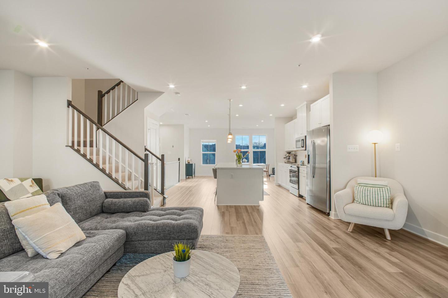 2747 VELOCITY RD #30F, HERNDON, Virginia 20171, 3 Bedrooms Bedrooms, ,2 BathroomsBathrooms,Residential,For sale,2747 VELOCITY RD #30F,VAFX2292548 MLS # VAFX2292548