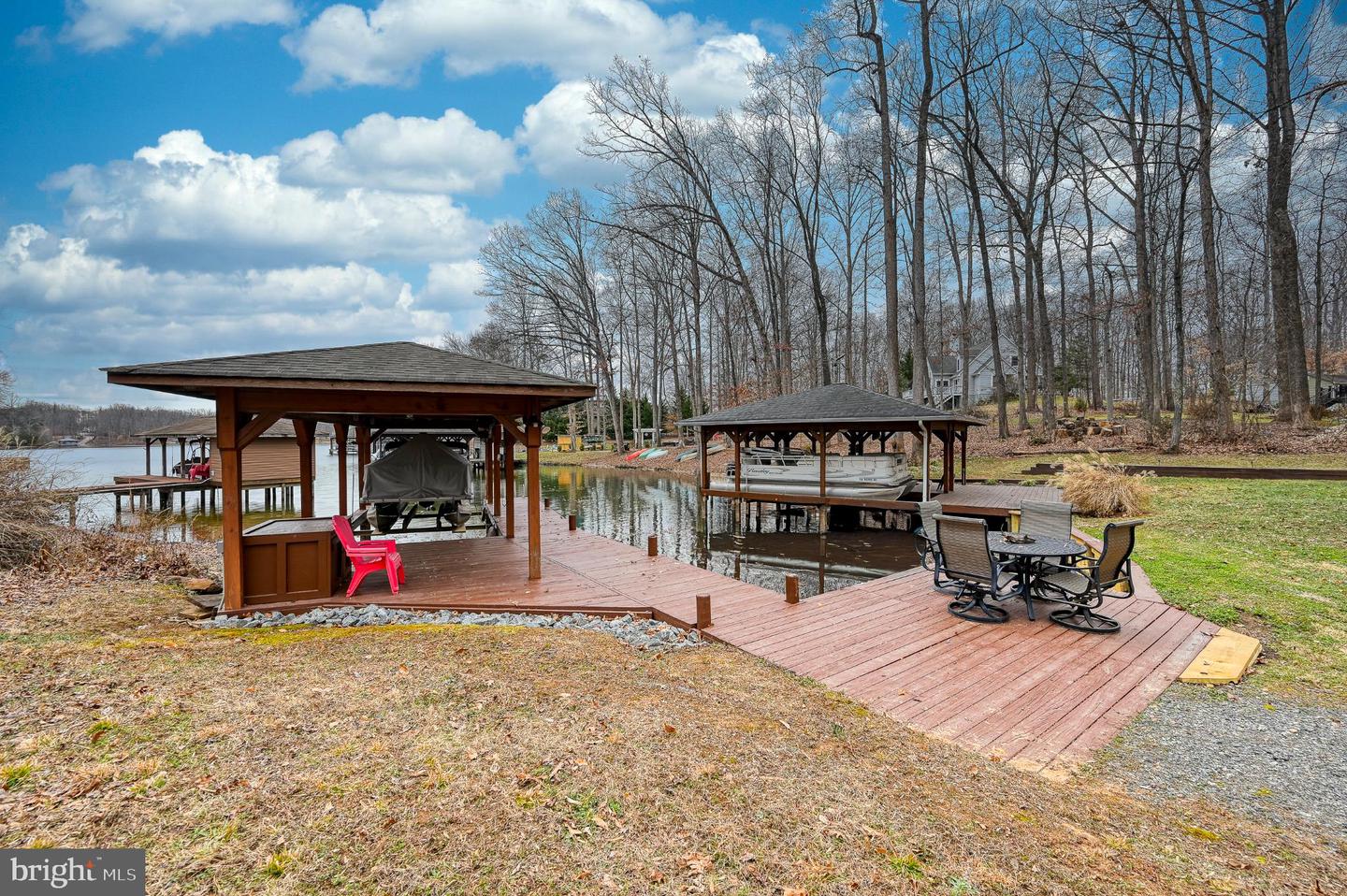 61 RANDOLPH, MINERAL, Virginia 23117, 4 Bedrooms Bedrooms, 13 Rooms Rooms,2 BathroomsBathrooms,Residential,For sale,61 RANDOLPH,VALA2009336 MLS # VALA2009336