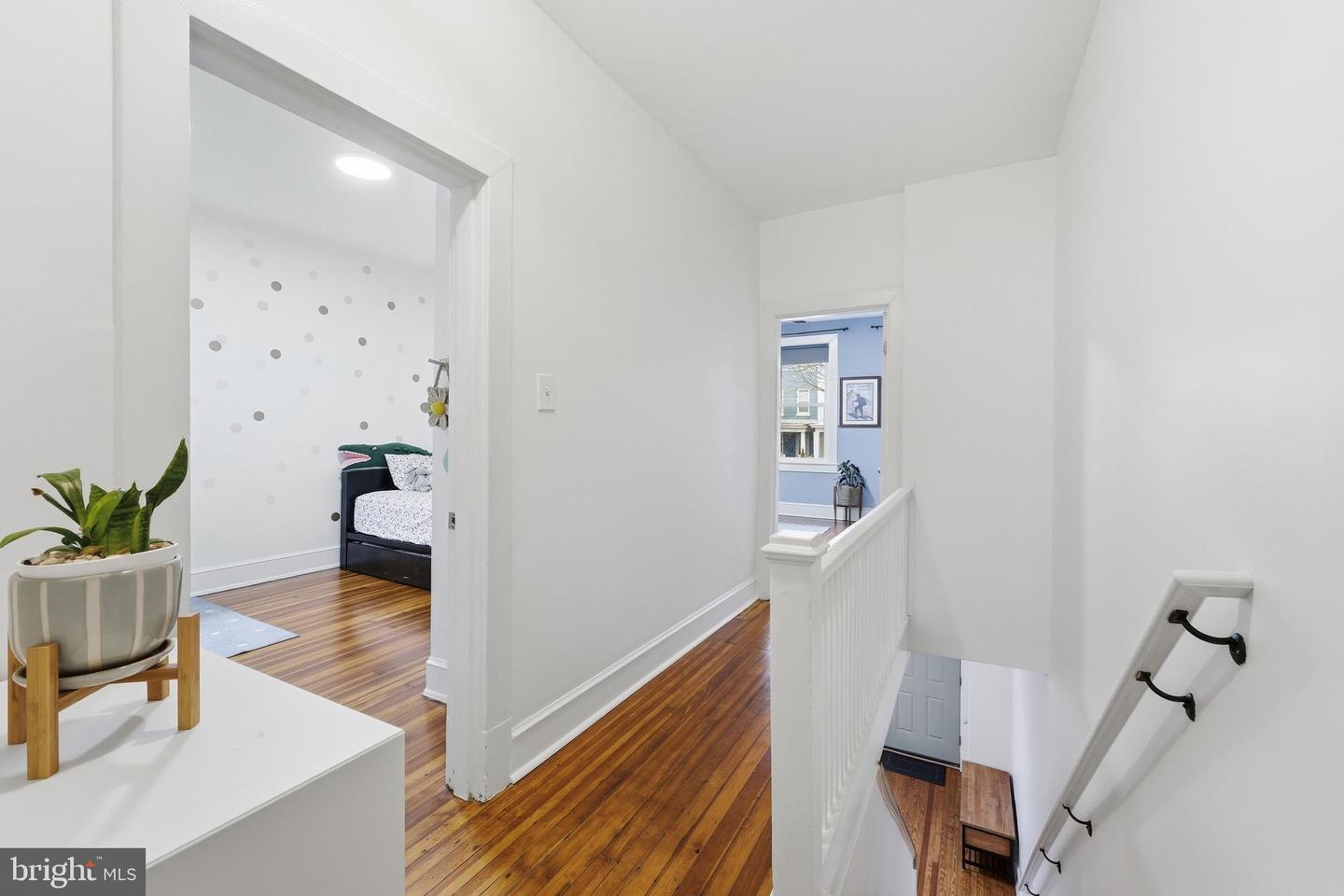 215 15TH ST NE, WASHINGTON, District Of Columbia 20002, 3 Bedrooms Bedrooms, ,1 BathroomBathrooms,Residential,For sale,215 15TH ST NE,DCDC2247558 MLS # DCDC2247558
