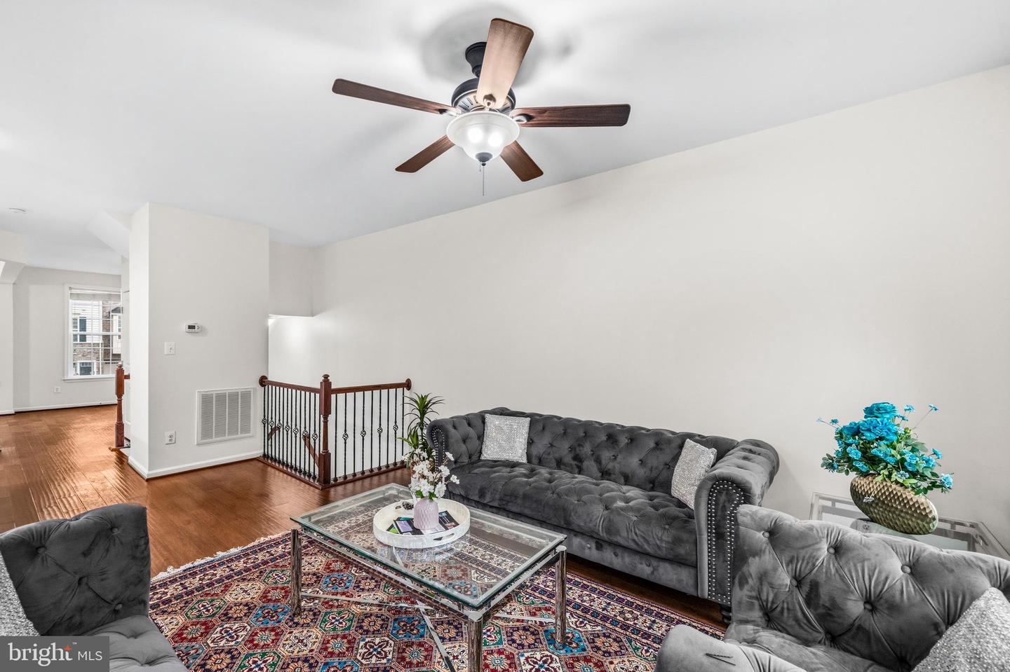 7006 DARBEY KNOLL DR, GAINESVILLE, Virginia 20155, 3 Bedrooms Bedrooms, ,3 BathroomsBathrooms,Residential,For sale,7006 DARBEY KNOLL DR,VAPW2113194 MLS # VAPW2113194