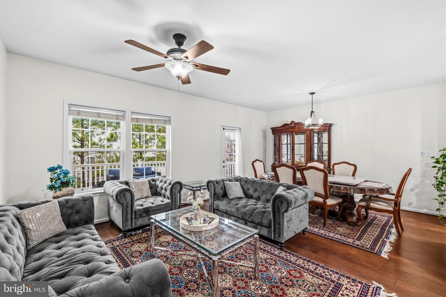 7006 DARBEY KNOLL DR, GAINESVILLE, Virginia 20155, 3 Bedrooms Bedrooms, ,3 BathroomsBathrooms,Residential,For sale,7006 DARBEY KNOLL DR,VAPW2113194 MLS # VAPW2113194