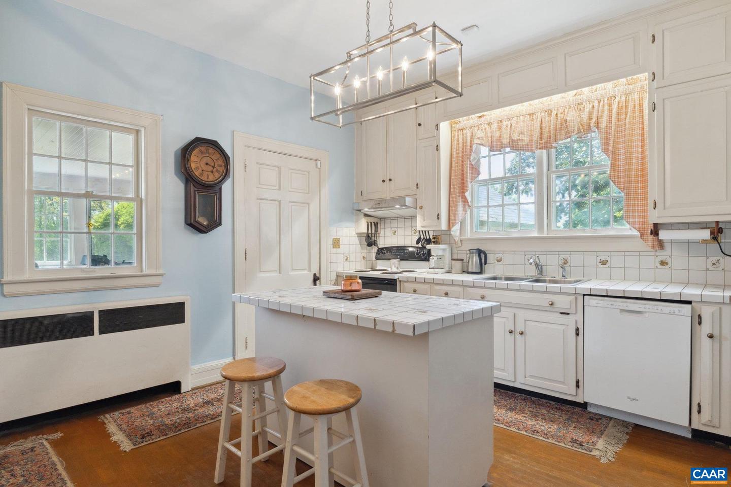 400A DOE LN, CHATHAM, Virginia 24531, 5 Bedrooms Bedrooms, ,2 BathroomsBathrooms,Farm,For sale,400A DOE LN,674029 MLS # 674029