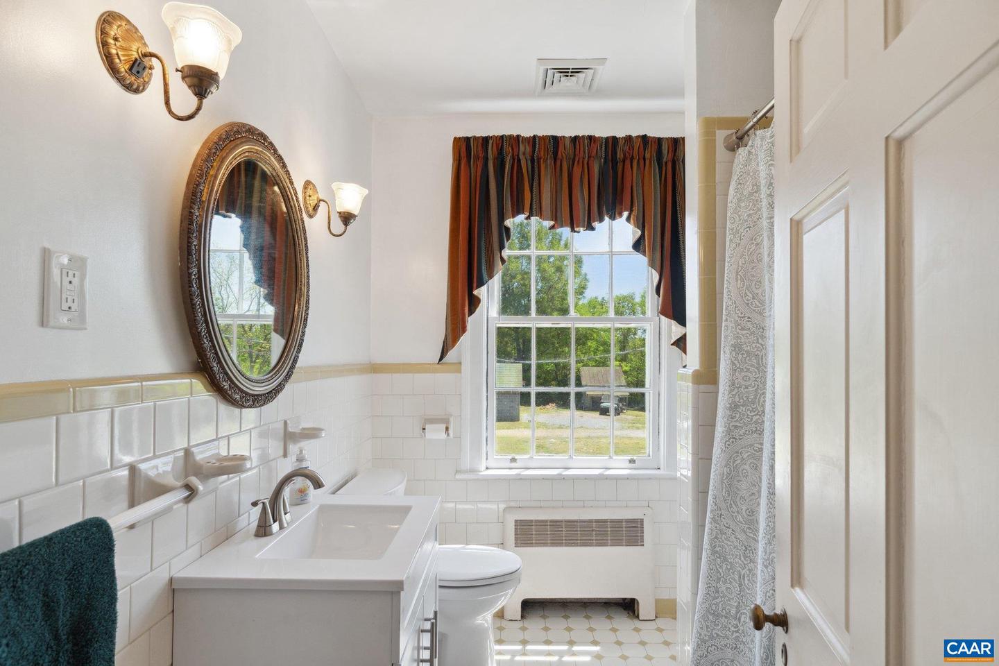 400A DOE LN, CHATHAM, Virginia 24531, 5 Bedrooms Bedrooms, ,2 BathroomsBathrooms,Farm,For sale,400A DOE LN,674029 MLS # 674029