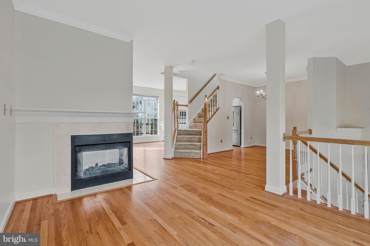 20572 WILLOUGHBY SQ, STERLING, Virginia 20165, 3 Bedrooms Bedrooms, ,2 BathroomsBathrooms,Residential,For sale,20572 WILLOUGHBY SQ,VALO2116896 MLS # VALO2116896