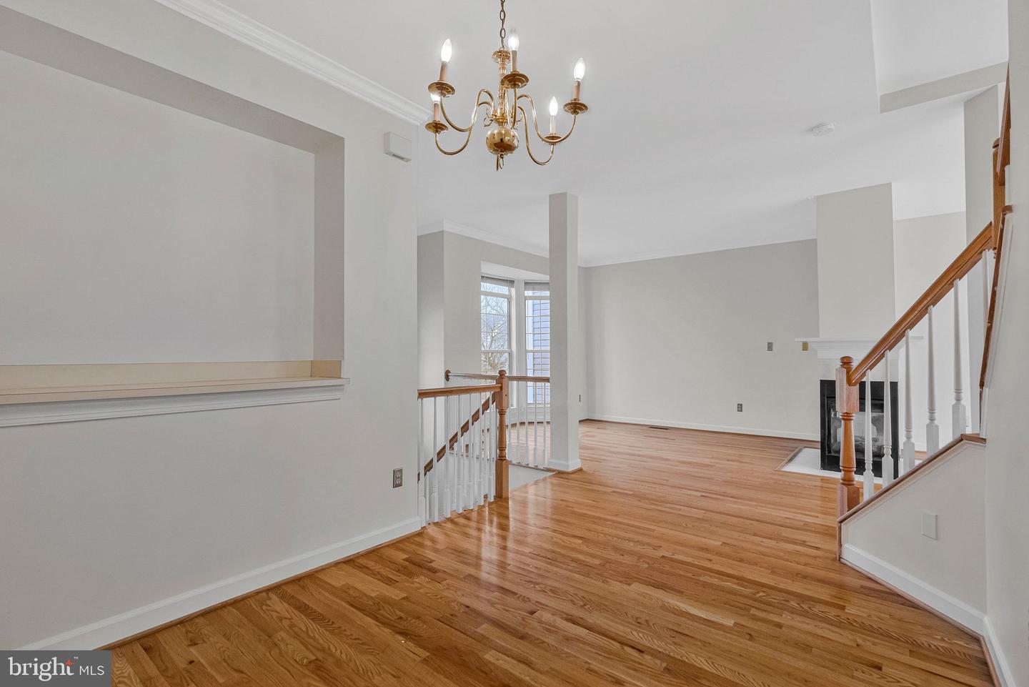 20572 WILLOUGHBY SQ, STERLING, Virginia 20165, 3 Bedrooms Bedrooms, ,2 BathroomsBathrooms,Residential,For sale,20572 WILLOUGHBY SQ,VALO2116896 MLS # VALO2116896