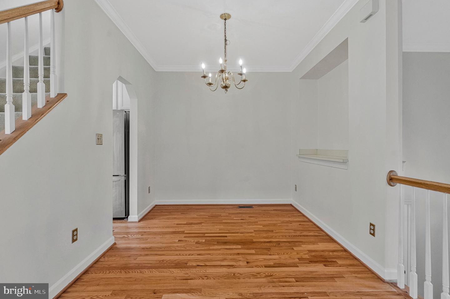 20572 WILLOUGHBY SQ, STERLING, Virginia 20165, 3 Bedrooms Bedrooms, ,2 BathroomsBathrooms,Residential,For sale,20572 WILLOUGHBY SQ,VALO2116896 MLS # VALO2116896