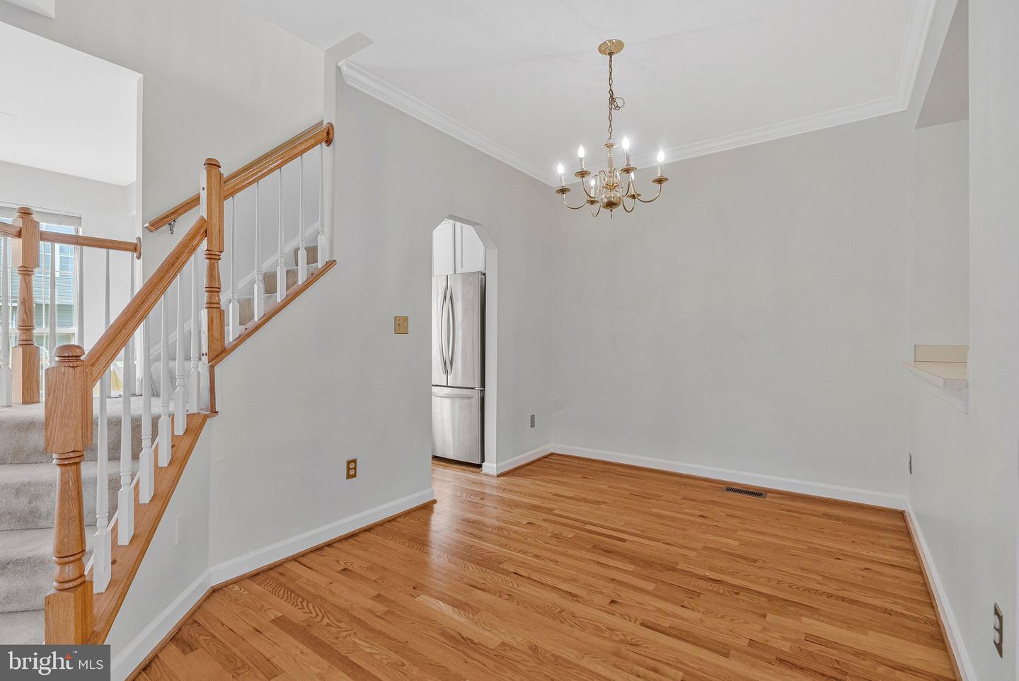 20572 WILLOUGHBY SQ, STERLING, Virginia 20165, 3 Bedrooms Bedrooms, ,2 BathroomsBathrooms,Residential,For sale,20572 WILLOUGHBY SQ,VALO2116896 MLS # VALO2116896