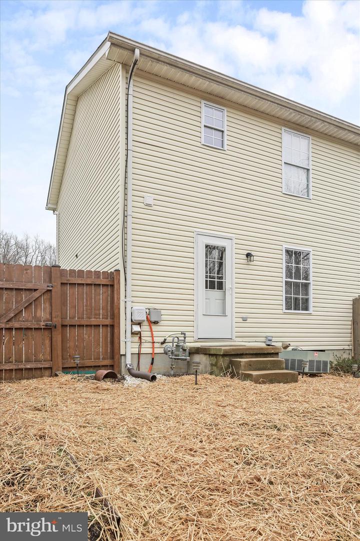 416 RIDGEFIELD AVE, STEPHENS CITY, Virginia 22655, 2 Bedrooms Bedrooms, ,1 BathroomBathrooms,Residential,For sale,416 RIDGEFIELD AVE,VAFV2039850 MLS # VAFV2039850