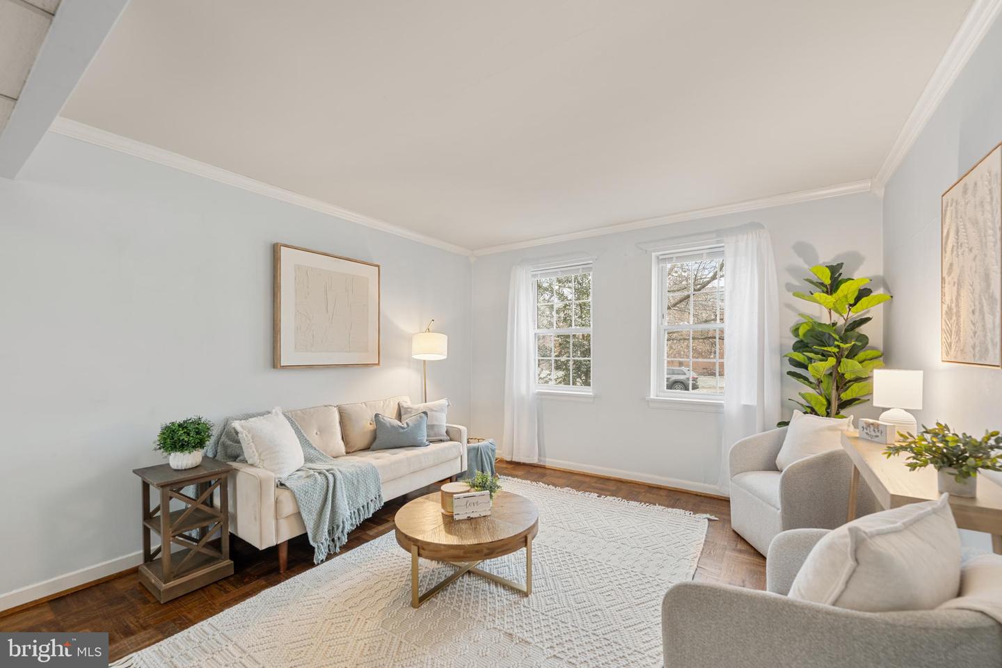 6613 POTOMAC AVE #A2, ALEXANDRIA, Virginia 22307, 2 Bedrooms Bedrooms, ,1 BathroomBathrooms,Residential,For sale,6613 POTOMAC AVE #A2,VAFX2293416 MLS # VAFX2293416