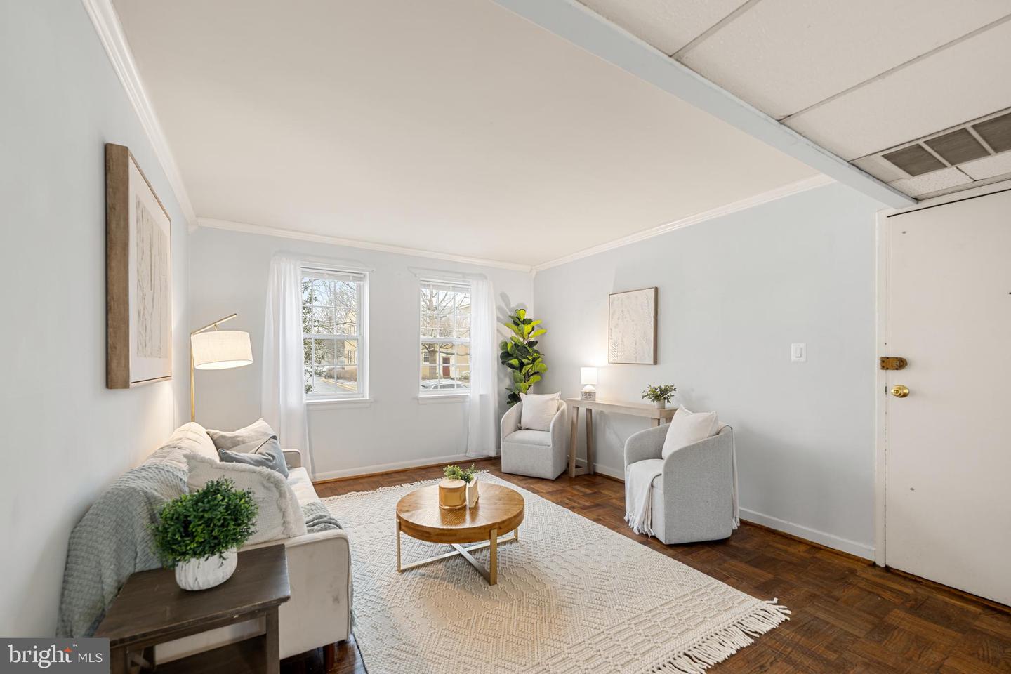 6613 POTOMAC AVE #A2, ALEXANDRIA, Virginia 22307, 2 Bedrooms Bedrooms, ,1 BathroomBathrooms,Residential,For sale,6613 POTOMAC AVE #A2,VAFX2293416 MLS # VAFX2293416