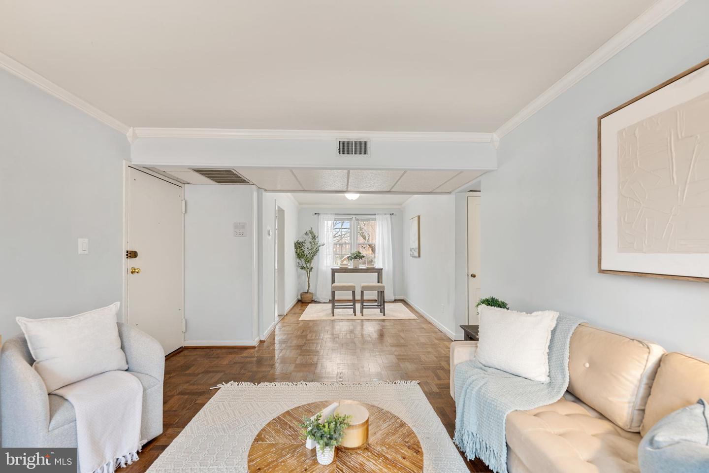 6613 POTOMAC AVE #A2, ALEXANDRIA, Virginia 22307, 2 Bedrooms Bedrooms, ,1 BathroomBathrooms,Residential,For sale,6613 POTOMAC AVE #A2,VAFX2293416 MLS # VAFX2293416