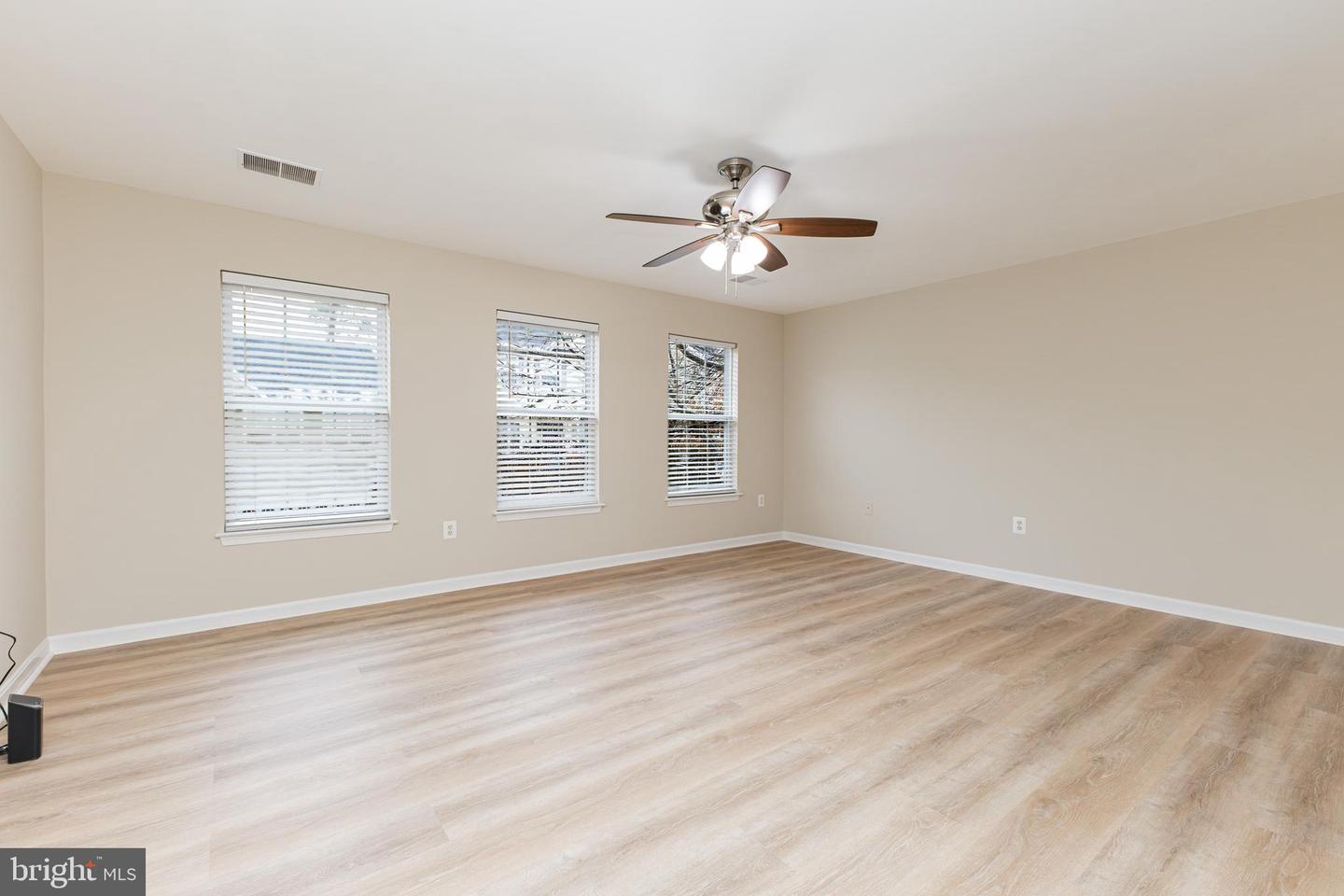 15835 MEHERRIN WAY, WOODBRIDGE, Virginia 22191, 5 Bedrooms Bedrooms, ,3 BathroomsBathrooms,Residential,For sale,15835 MEHERRIN WAY,VAPW2113522 MLS # VAPW2113522