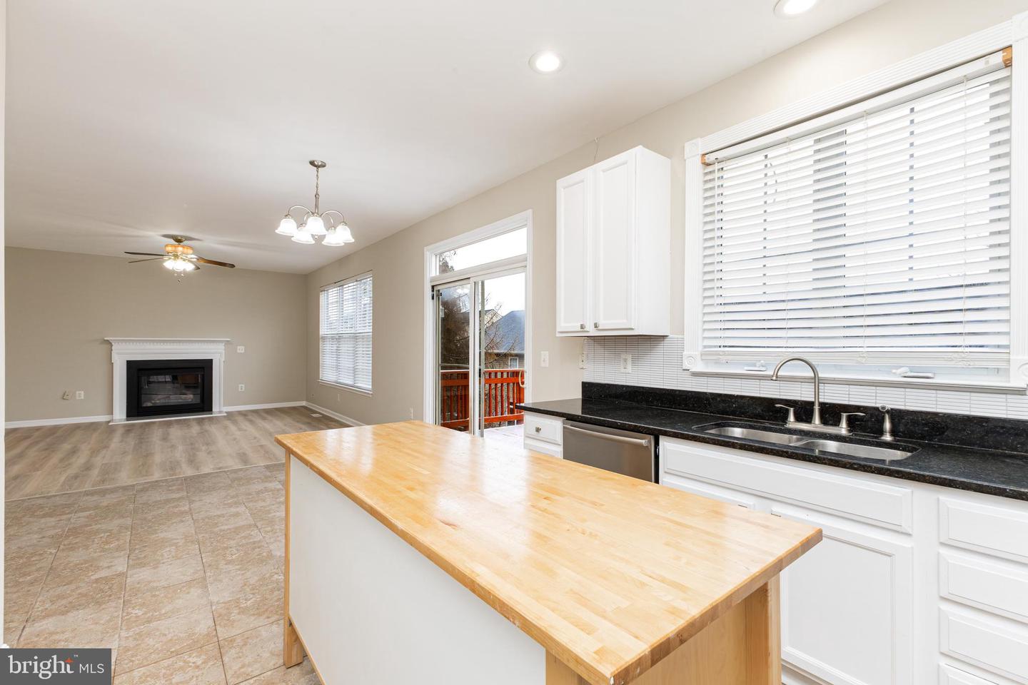 15835 MEHERRIN WAY, WOODBRIDGE, Virginia 22191, 5 Bedrooms Bedrooms, ,3 BathroomsBathrooms,Residential,For sale,15835 MEHERRIN WAY,VAPW2113522 MLS # VAPW2113522