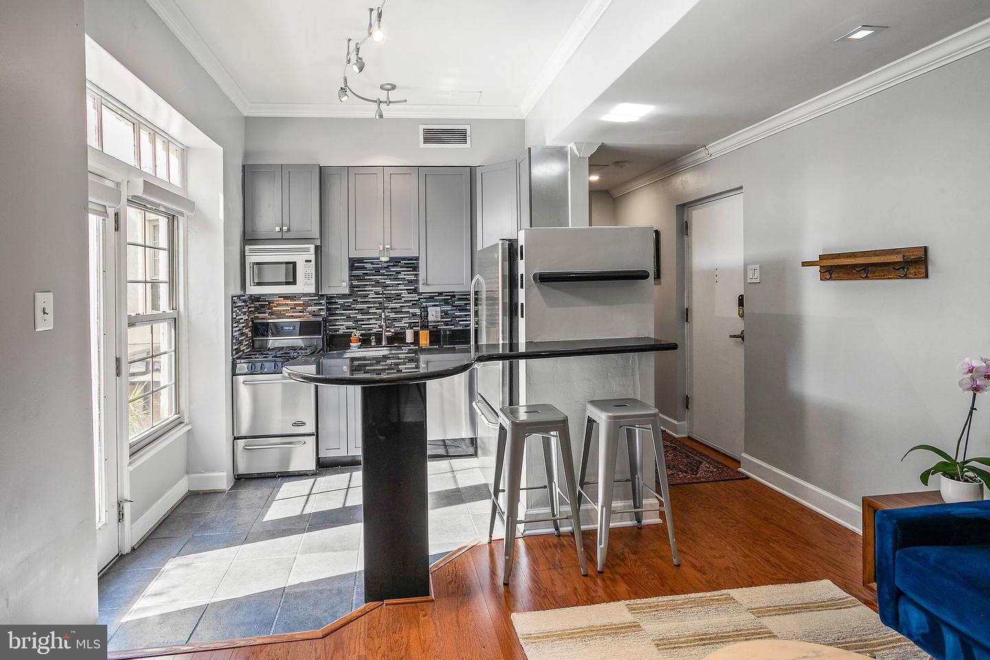 101 NORTH CAROLINA AVE SE #110, WASHINGTON, District Of Columbia 20003, 1 Bedroom Bedrooms, ,1 BathroomBathrooms,Residential,For sale,101 NORTH CAROLINA AVE SE #110,DCDC2248388 MLS # DCDC2248388