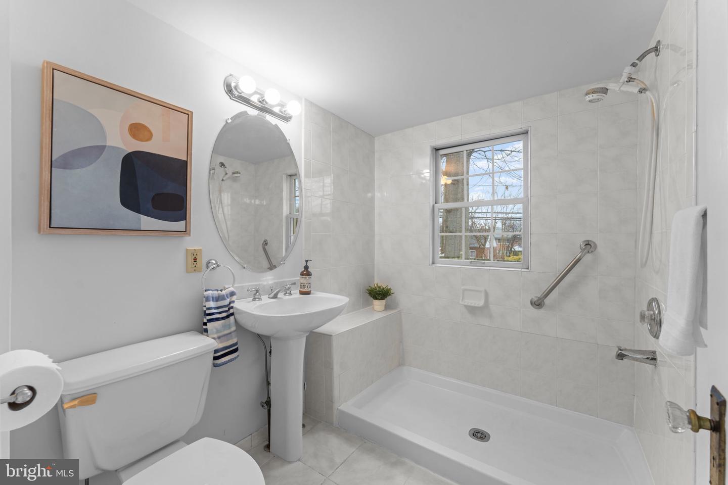 635 23RD ST S, ARLINGTON, Virginia 22202, 4 Bedrooms Bedrooms, ,2 BathroomsBathrooms,Residential,For sale,635 23RD ST S,VAAR2069520 MLS # VAAR2069520