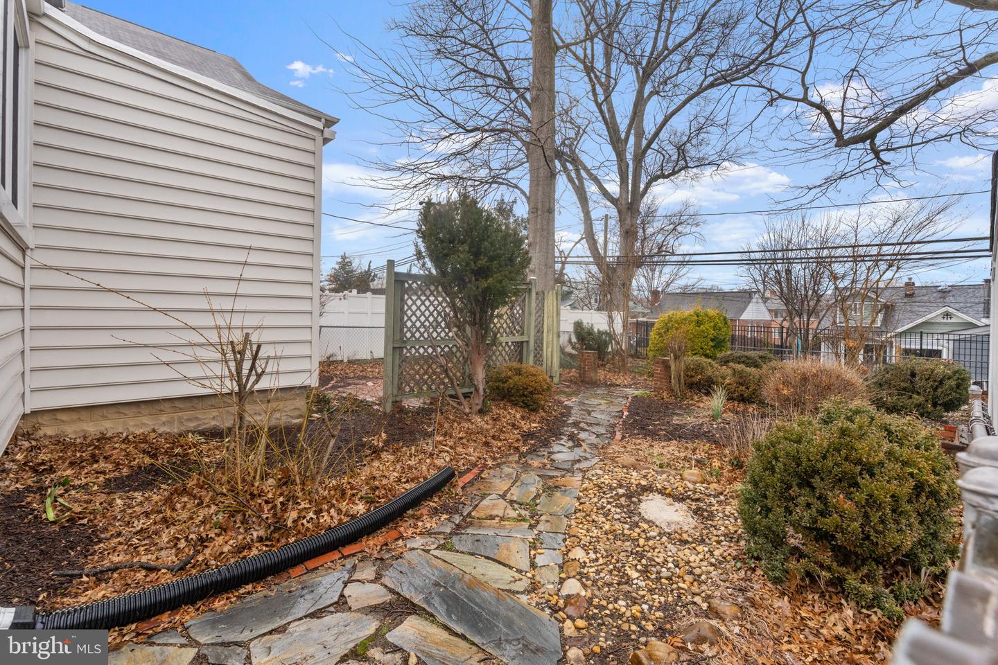 635 23RD ST S, ARLINGTON, Virginia 22202, 4 Bedrooms Bedrooms, ,2 BathroomsBathrooms,Residential,For sale,635 23RD ST S,VAAR2069520 MLS # VAAR2069520