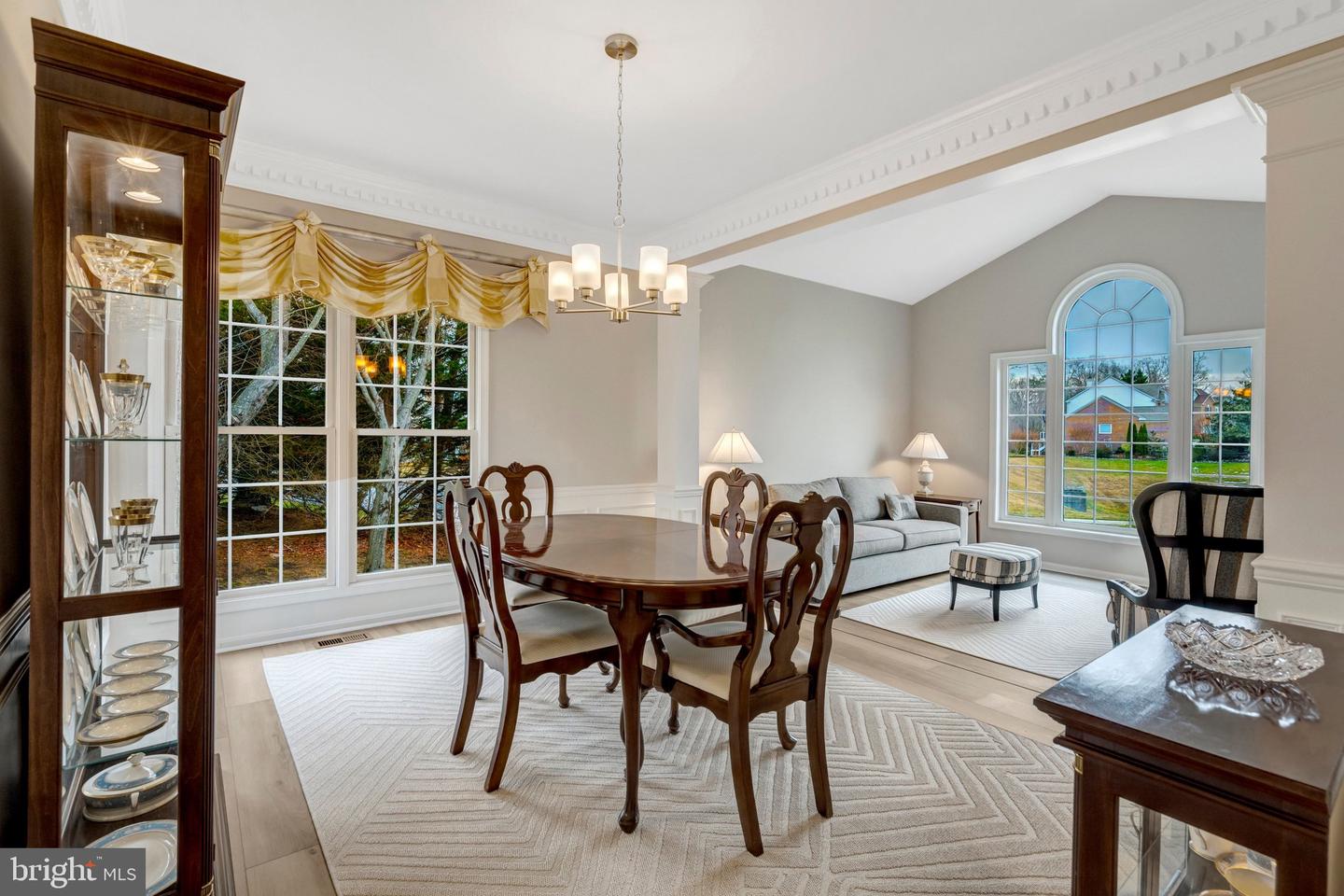 9600 NUTHATCH DR, FAIRFAX STATION, Virginia 22039, 4 Bedrooms Bedrooms, ,2 BathroomsBathrooms,Residential,For sale,9600 NUTHATCH DR,VAFX2293590 MLS # VAFX2293590