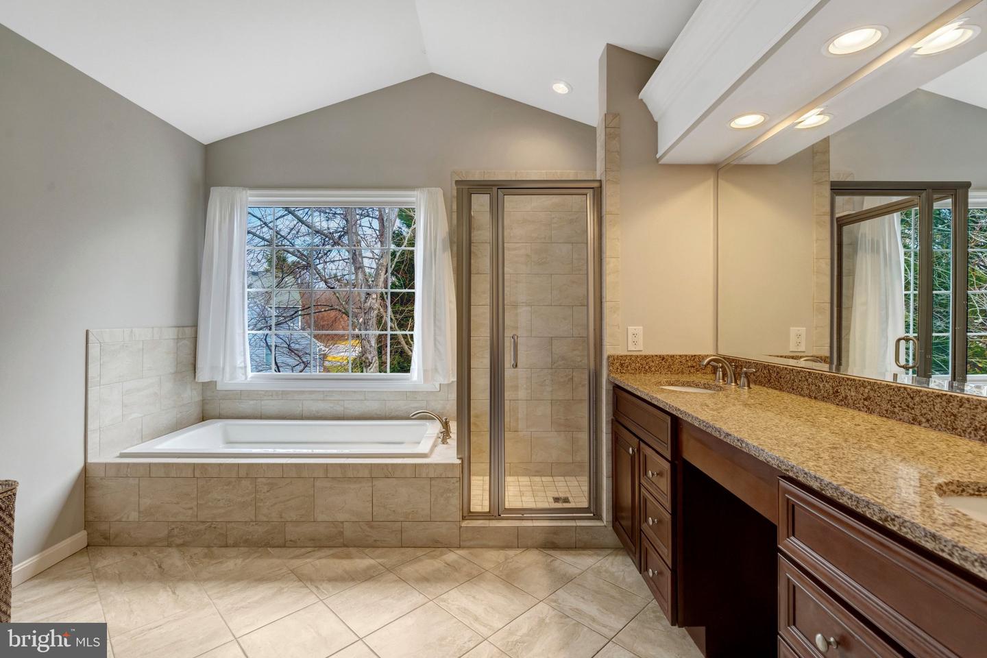 9600 NUTHATCH DR, FAIRFAX STATION, Virginia 22039, 4 Bedrooms Bedrooms, ,2 BathroomsBathrooms,Residential,For sale,9600 NUTHATCH DR,VAFX2293590 MLS # VAFX2293590