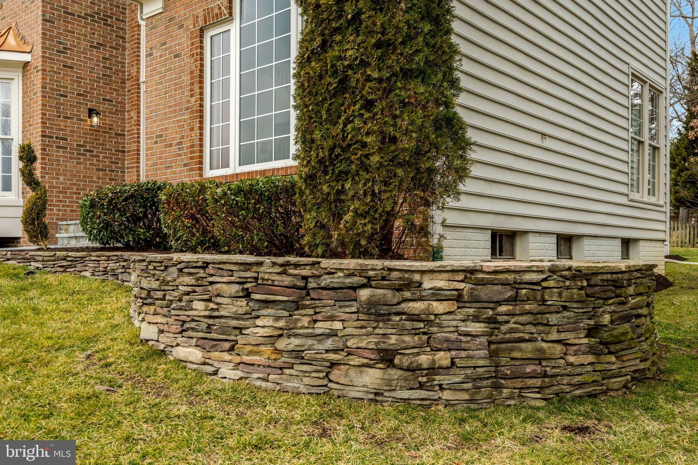 9600 NUTHATCH DR, FAIRFAX STATION, Virginia 22039, 4 Bedrooms Bedrooms, ,2 BathroomsBathrooms,Residential,For sale,9600 NUTHATCH DR,VAFX2293590 MLS # VAFX2293590