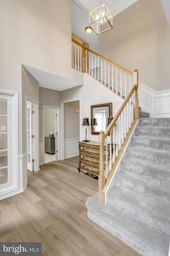 9600 NUTHATCH DR, FAIRFAX STATION, Virginia 22039, 4 Bedrooms Bedrooms, ,2 BathroomsBathrooms,Residential,For sale,9600 NUTHATCH DR,VAFX2293590 MLS # VAFX2293590