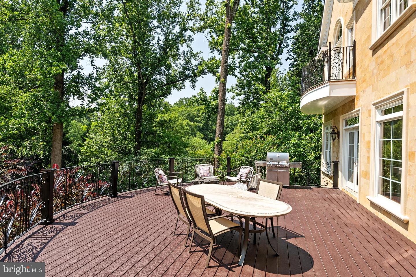 3801 52ND ST NW, WASHINGTON, District Of Columbia 20016, 6 Bedrooms Bedrooms, ,6 BathroomsBathrooms,Residential,For sale,3801 52ND ST NW,DCDC2248488 MLS # DCDC2248488